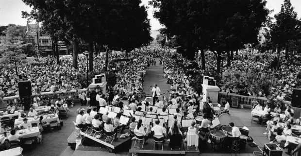 Concerts on the Square 1986